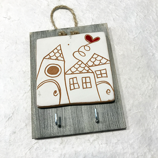 Appendichiavi THUN AbbracciAMI In Ceramica - Con 4 Ganci In Ferro, 18.4x12x19.9cm, Idea Regalo Natale